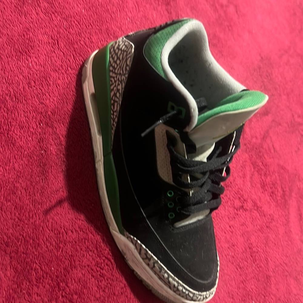 retro jordan 3 size 9.5 black, green and grey, used but in excellent condition..
